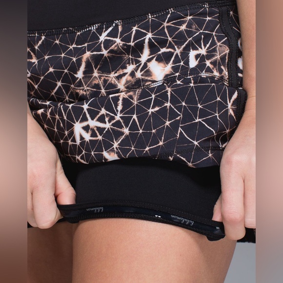 Lululemon Pace Rival Skirt II Sugar Crush Multi / Black Size 6 - Picture 3 of 10